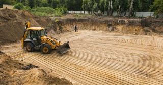 Разработка котлована Ишим, цена от 311 руб./м3.